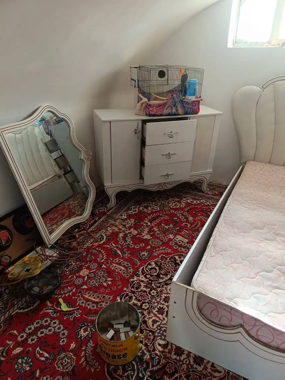 تخت خواب دونفره با کمد اینه|تخت و سرویس خواب|پیشوا, |دیوار