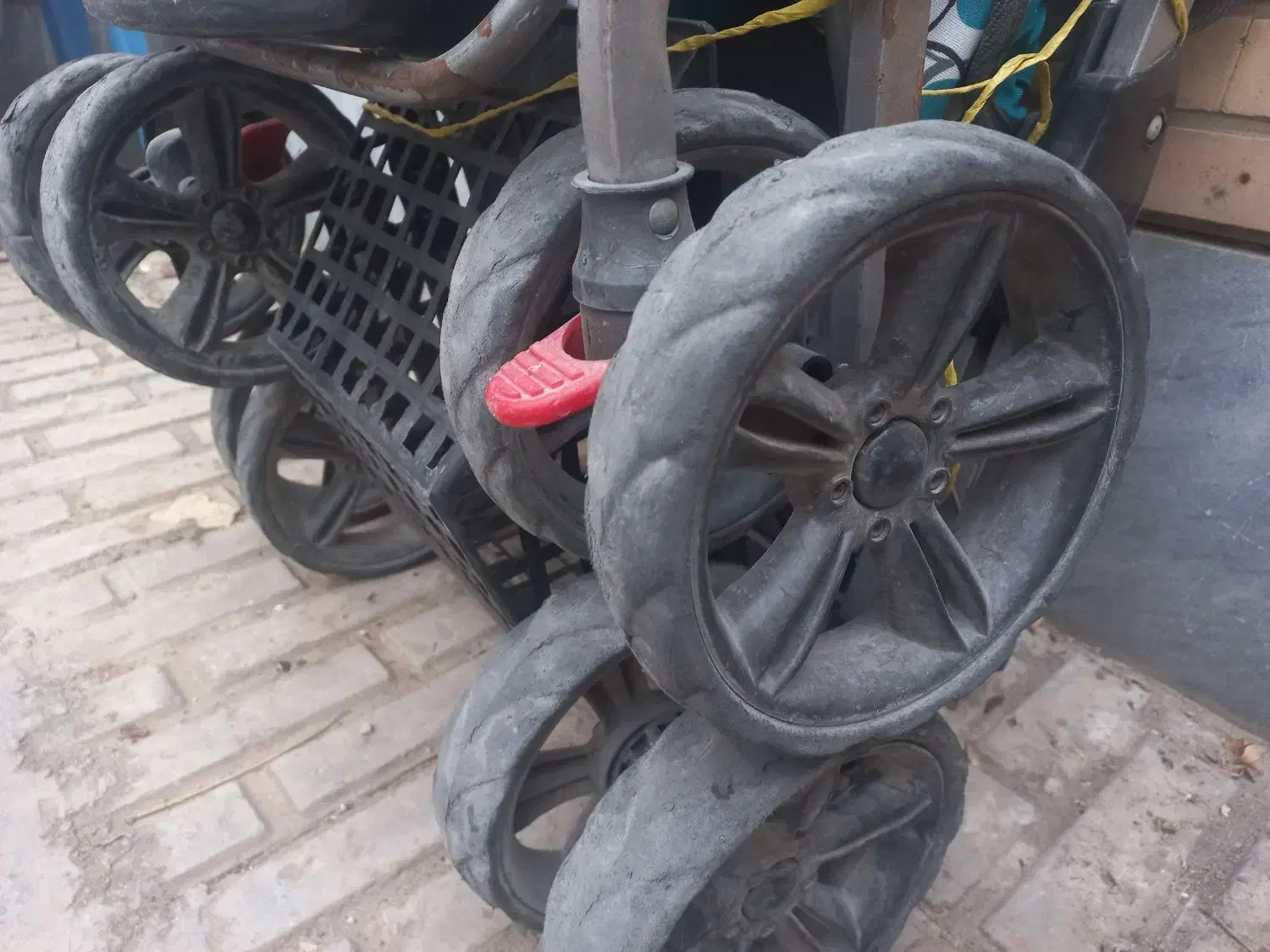 چرخ کالسکه|کالسکه و لوازم جانبی|اصفهان, خلیل آباد|دیوار