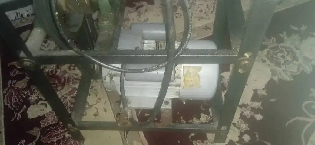 چرخ گوشت ۳۲ موتور اصلی|خردکن، آسیاب، غذاساز|شیراز, کوشک میدان|دیوار