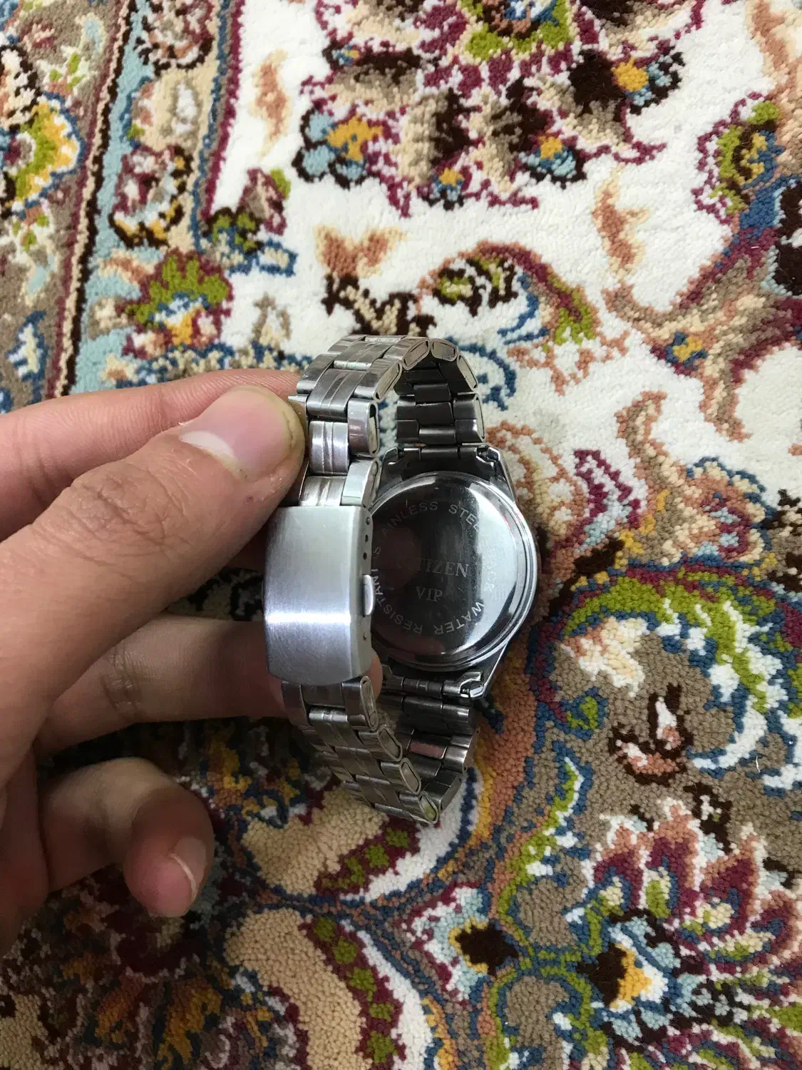 ساعت|ساعت|رباط‌کریم, شترخوار|دیوار