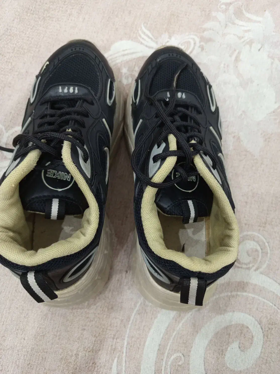 کتونی اسپرت|کیف، کفش، کمربند|لنگرود, |دیوار