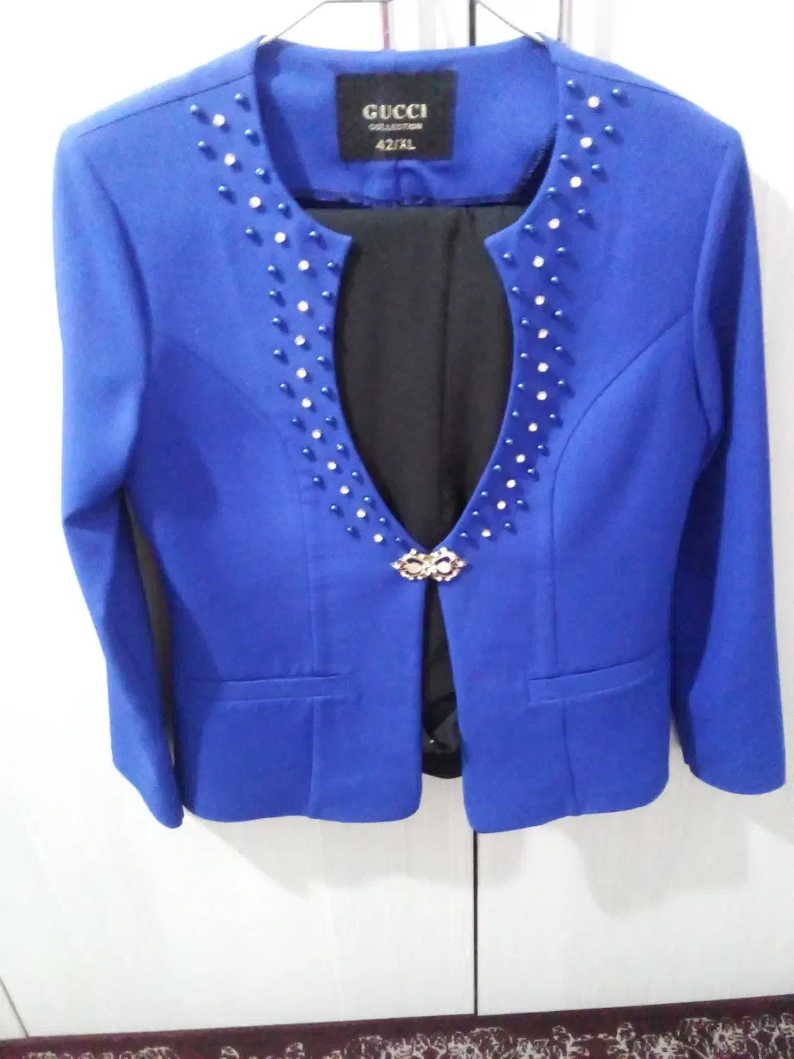 کت و سارافون در حد نو|لباس|همدان, |دیوار