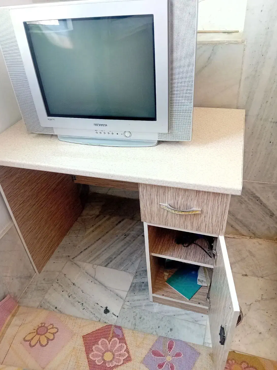 میز تحریر ام دی اف صفحه ۵ میل|میز تحریر و کامپیوتر|گلستان (تهران), |دیوار