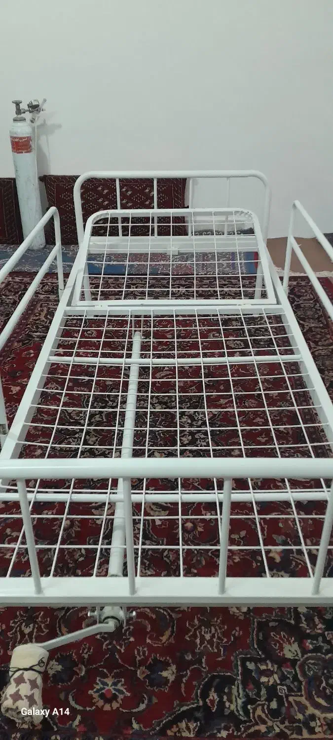 تخت بیمارستانی همراه تشک بیمارستانی|تشک تختخواب|مشهد, زمانه|دیوار
