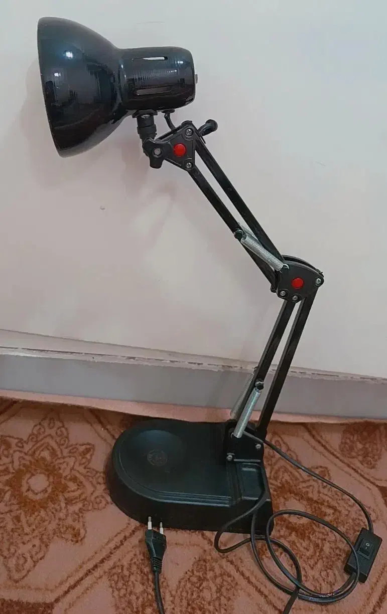 زیردستی وچراغ ناخنکاری ویووی|آرایشی، بهداشتی، درمانی|اهواز, شهرک نفت|دیوار