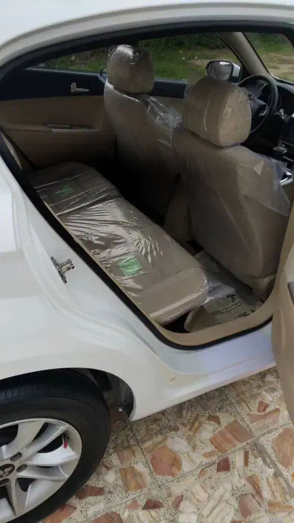 برلیانس ۳۲۰|خودرو سواری و وانت|رشت, ولکس|دیوار