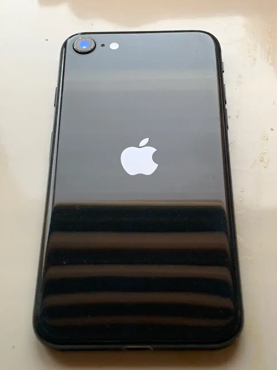 آیفون se 2020|موبایل|زیرآب, |دیوار