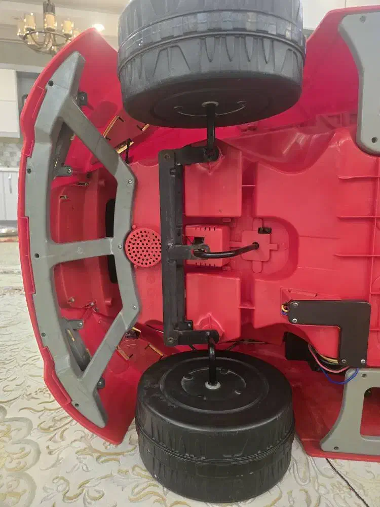 ماشین شارژی|اسباب‌بازی بچه|خرمشهر, |دیوار