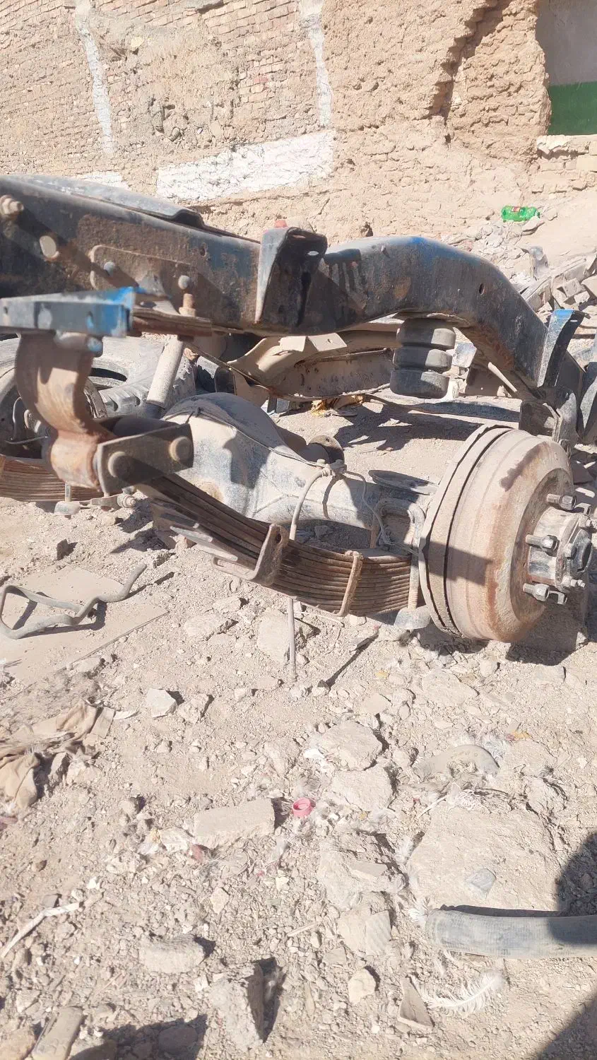 نیسان وانت تصادفی|خودرو سواری و وانت|زاهدان, |دیوار