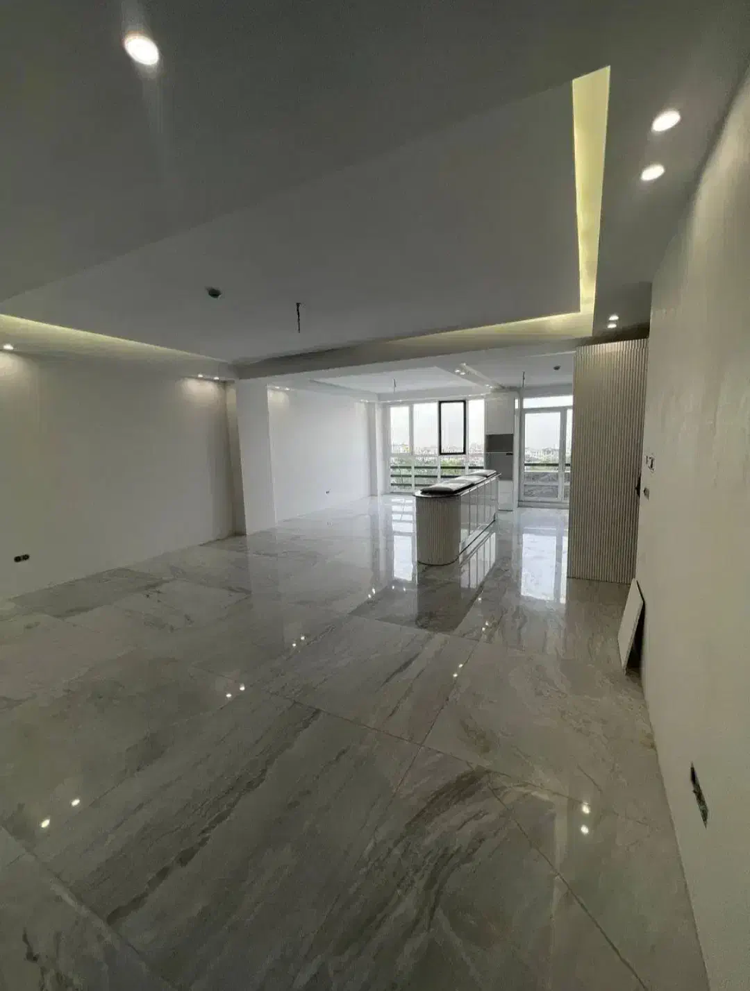 واحد ۱۱۳ متر/کلید در اختیار/بسیار خوش نقشه|فروش آپارتمان|تهران, قبا|دیوار