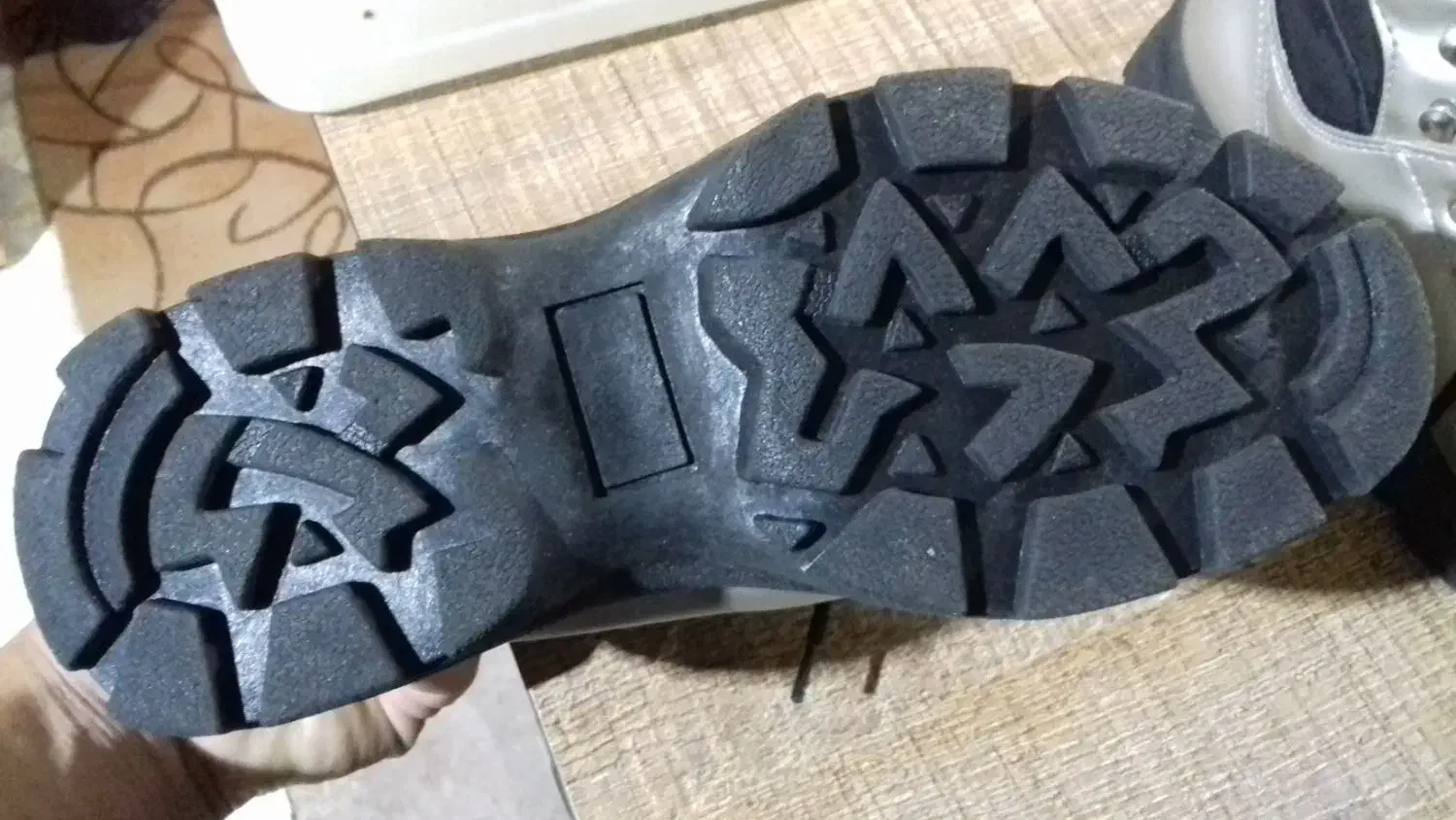 دوتا کفش نونو فقط۳۰۰|کیف، کفش، کمربند|شیراز, شریفآباد|دیوار