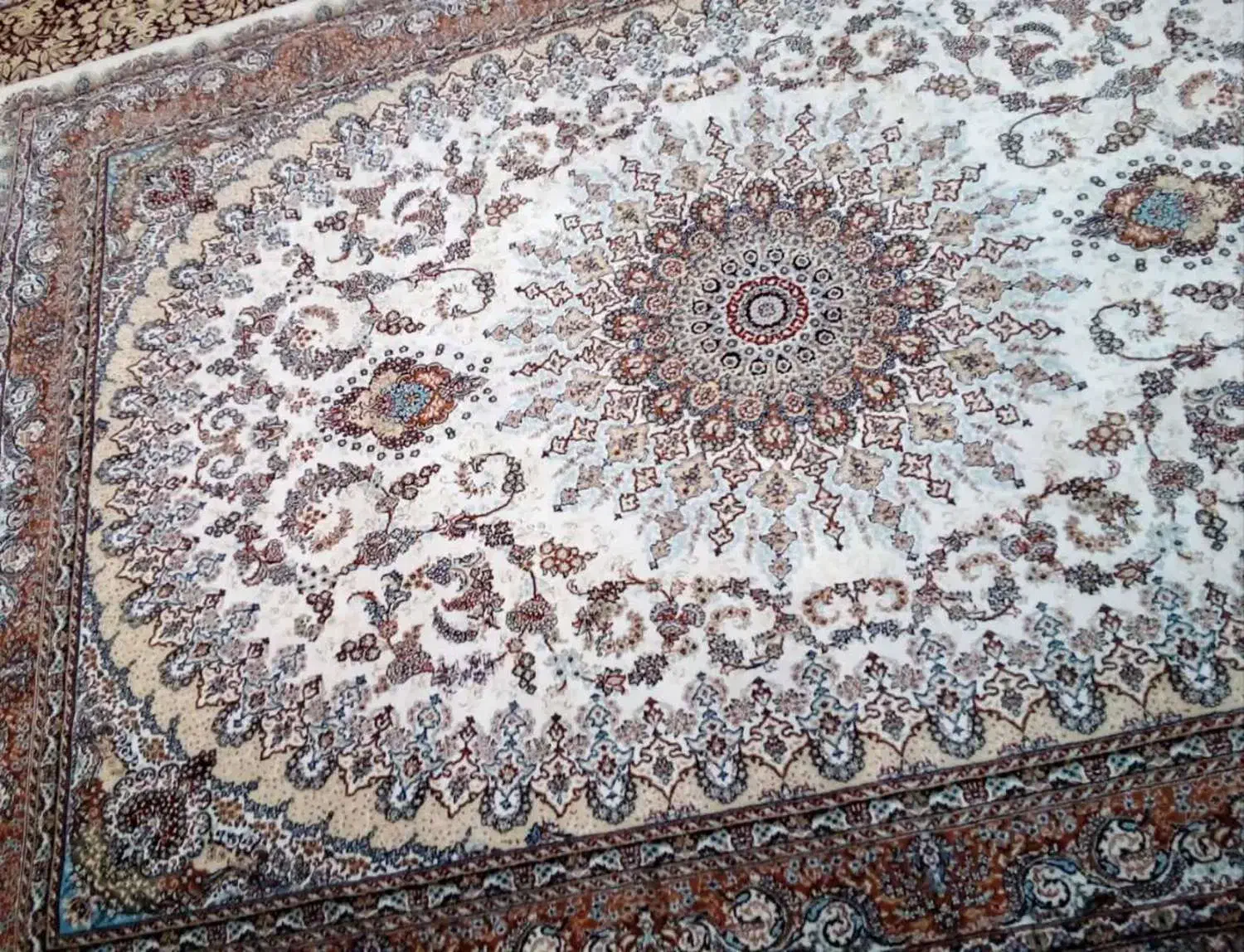 فرش ۹متری|فرش|یزد, |دیوار