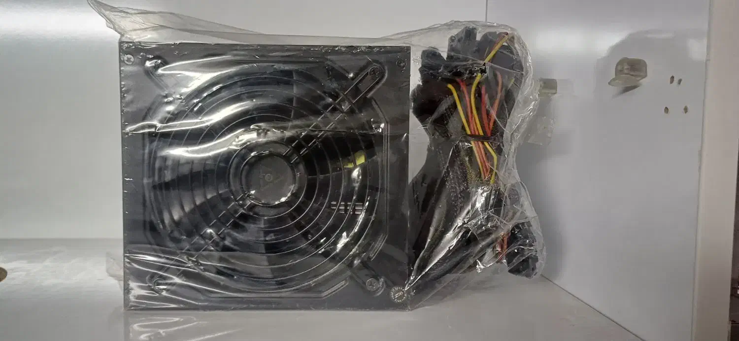 پاور گرین 650WAT سری Z5|قطعات و لوازم جانبی رایانه|شیراز, شهرک پرواز|دیوار