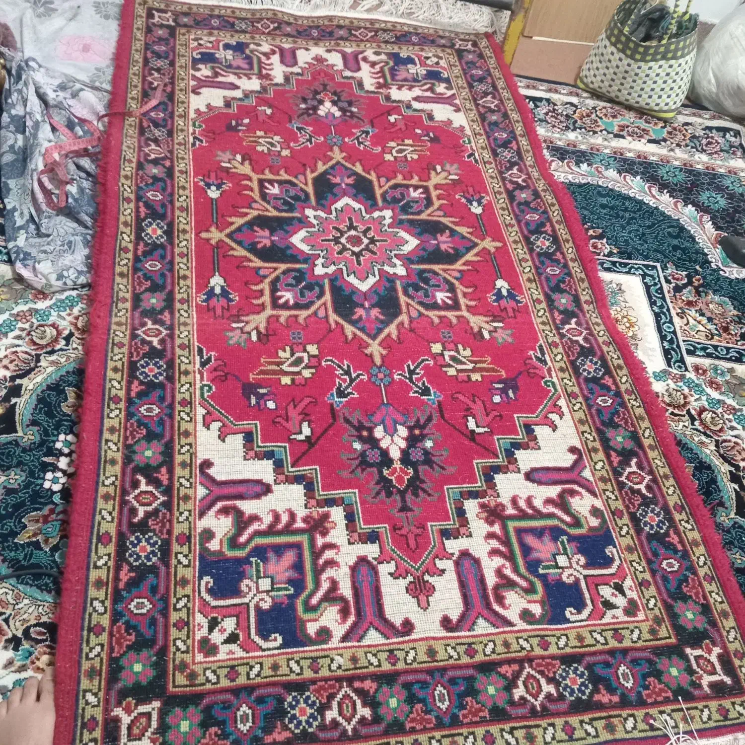 فرش نو|فرش|بستان آباد, |دیوار