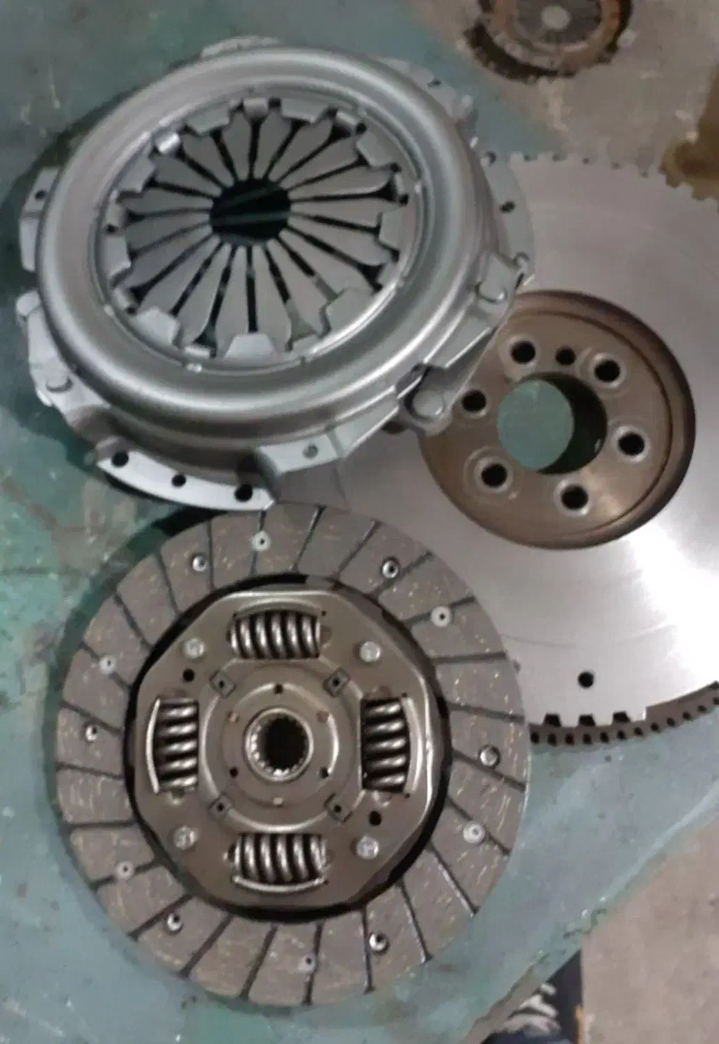 دیسک و صفحه تسمه تایم و رفع روغن ریزی تمامی خودرو|خدمات موتور و ماشین|شیراز, هفت تنان|دیوار