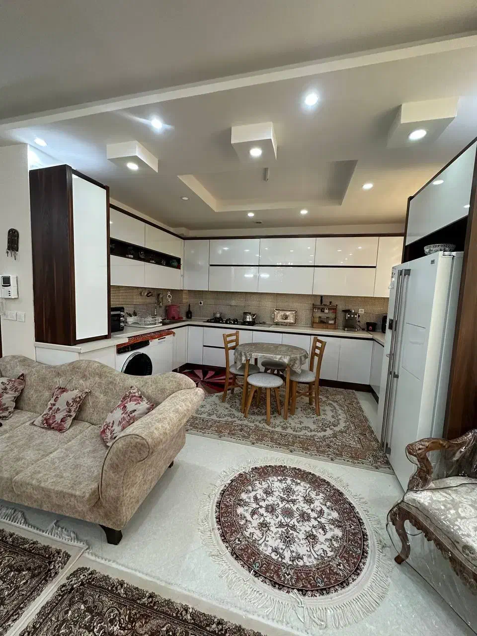 فروش ویلایی ۱۷۰متری + سوئیت مجزا|فروش خانه و ویلا|گرمسار, |دیوار