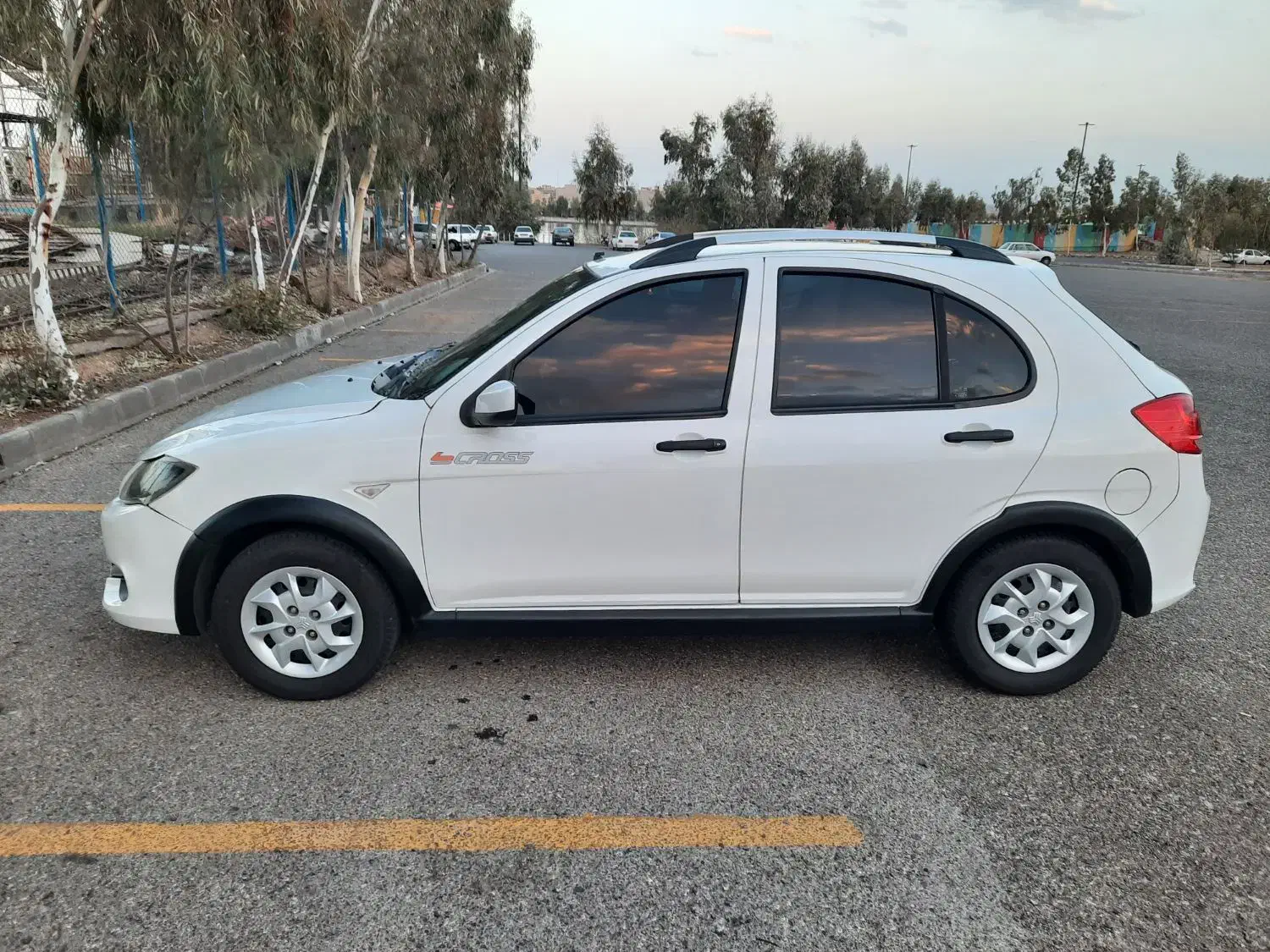 کوییک ۱۴۰۱|خودرو سواری و وانت|ساوه, |دیوار