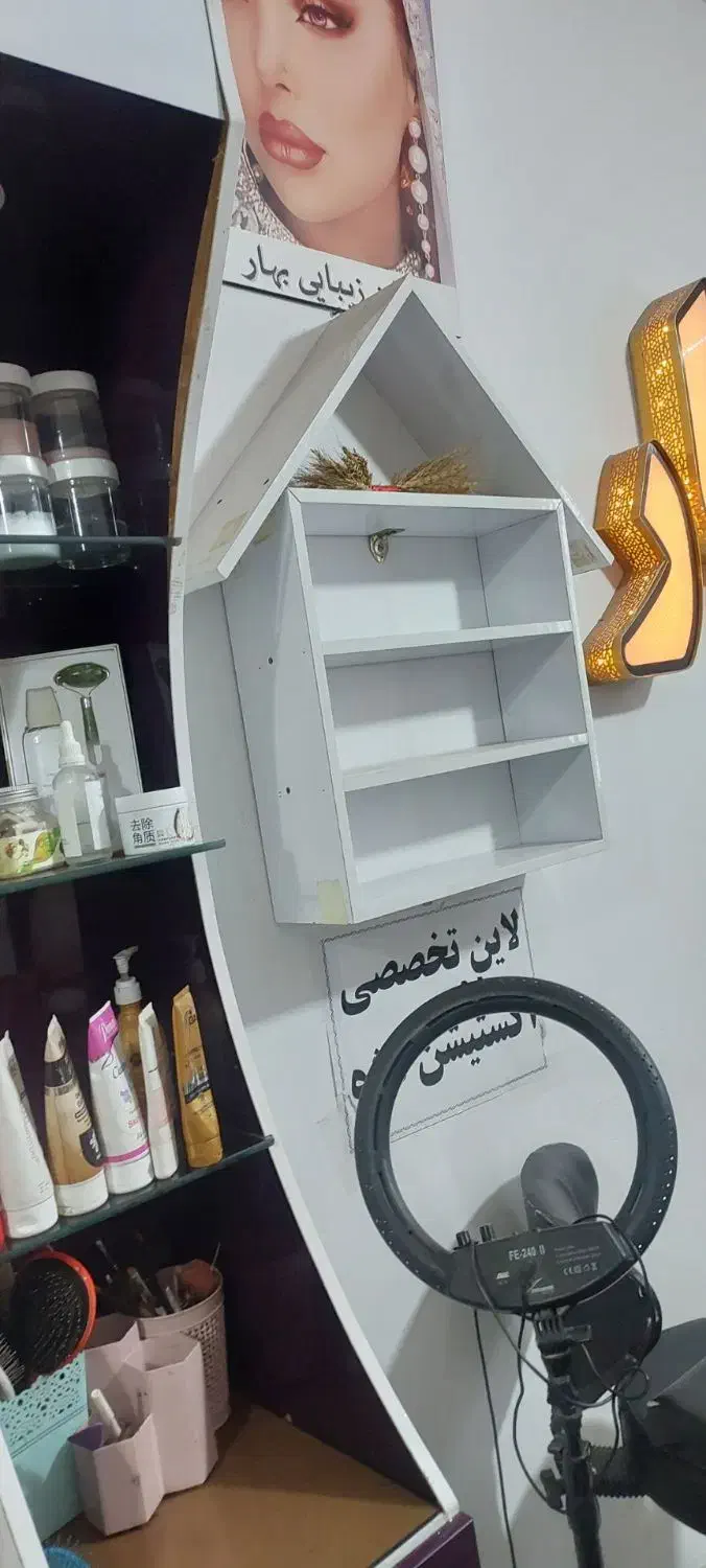 دکور آرایشگاه|آرایشگاه و سالن‌های زیبایی|تربت جام, میان جام|دیوار