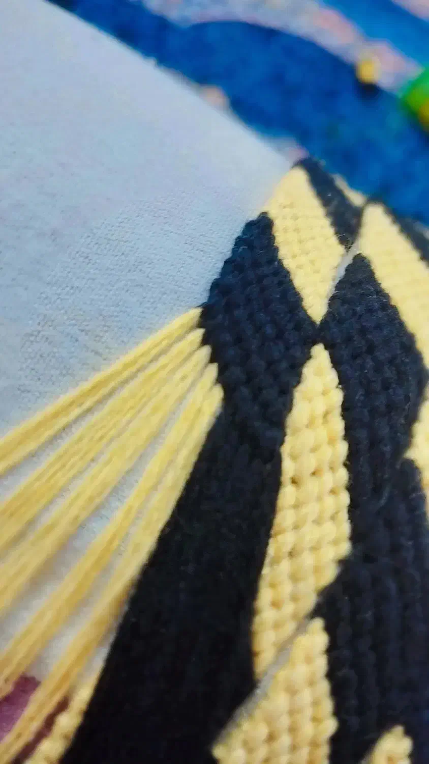 وعدو شلوار|لباس|رودان, |دیوار