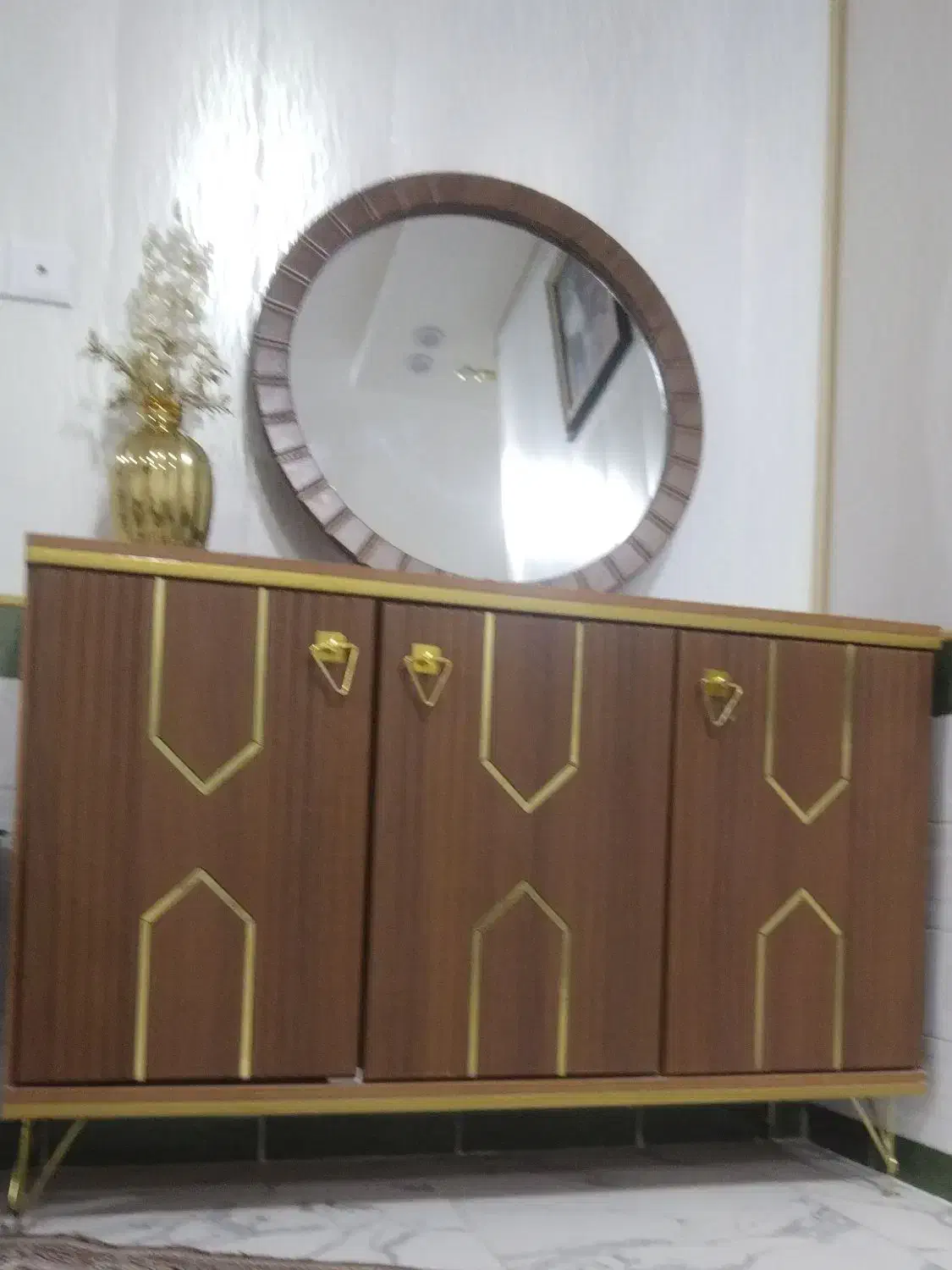 اینه کنسول|بوفه، ویترین، کنسول|تربتحیدریه, رضاشهر|دیوار