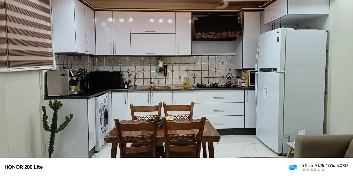 فروش آپارتمان دو خواب خیابان داراب پارسا|فروش آپارتمان|شیراز, کوشک میدان|دیوار