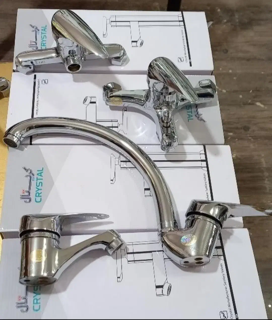 شیر آلات بهداشتی|مصالح و تجهیزات ساختمان|بجستان, |دیوار