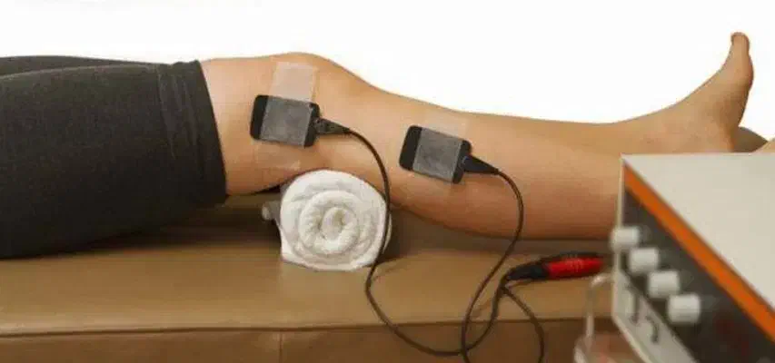 انجام فیزیوتراپی و طب سوزنی در کلینیک هفده شهریور|خدمات آرایشگری و زیبایی|تبریز, |دیوار