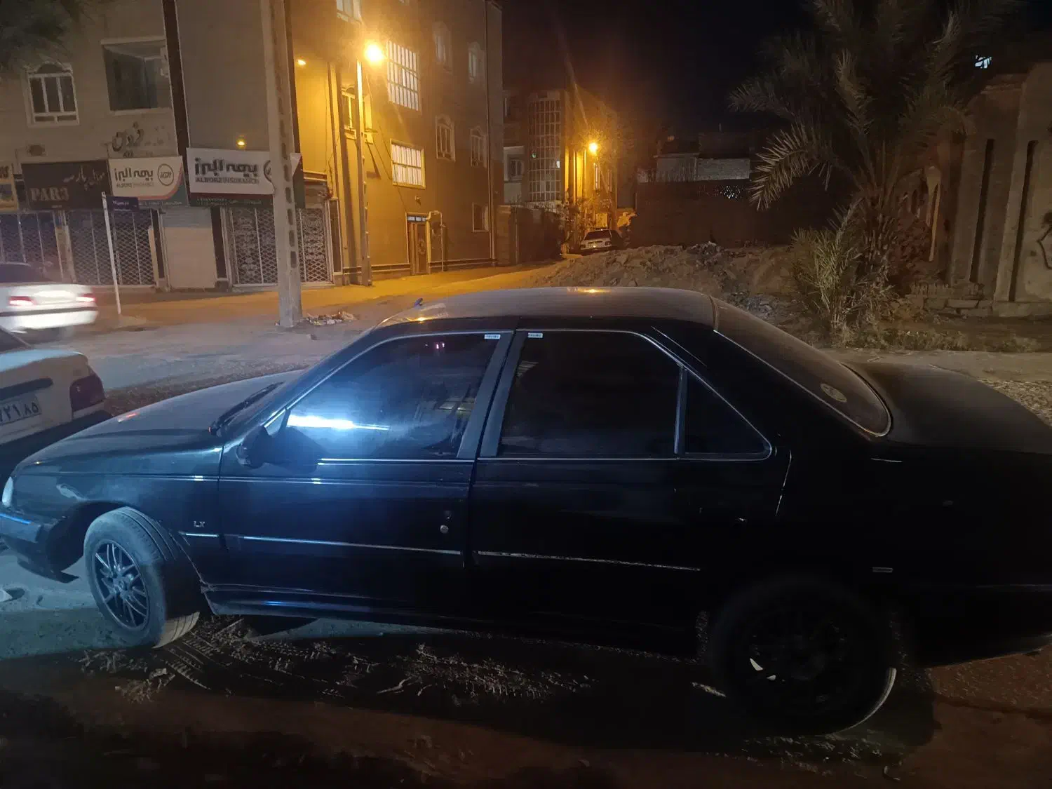 پارس مشکی 401|خودرو سواری و وانت|تهران, گیشا|دیوار