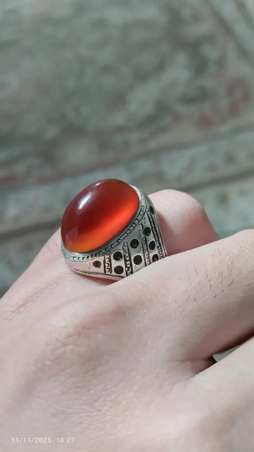 انگشتر عقیق سرخ یمنی طوقدار|کلکسیون اشیاء عتیقه|شهریار, شهرک امیریه|دیوار