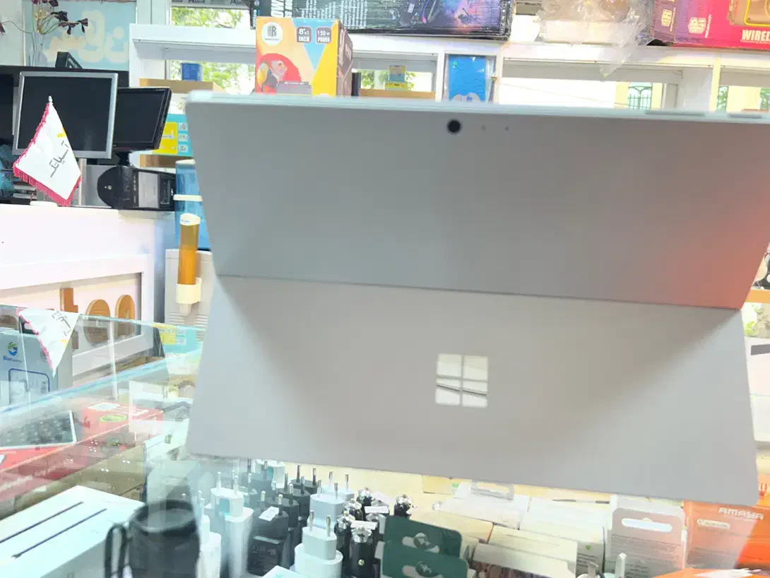 Surface pro4|رایانه همراه|صحنه, |دیوار