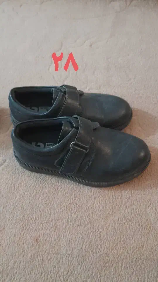 کفش بچگونه|کفش و لباس بچه|مسجد سلیمان, |دیوار