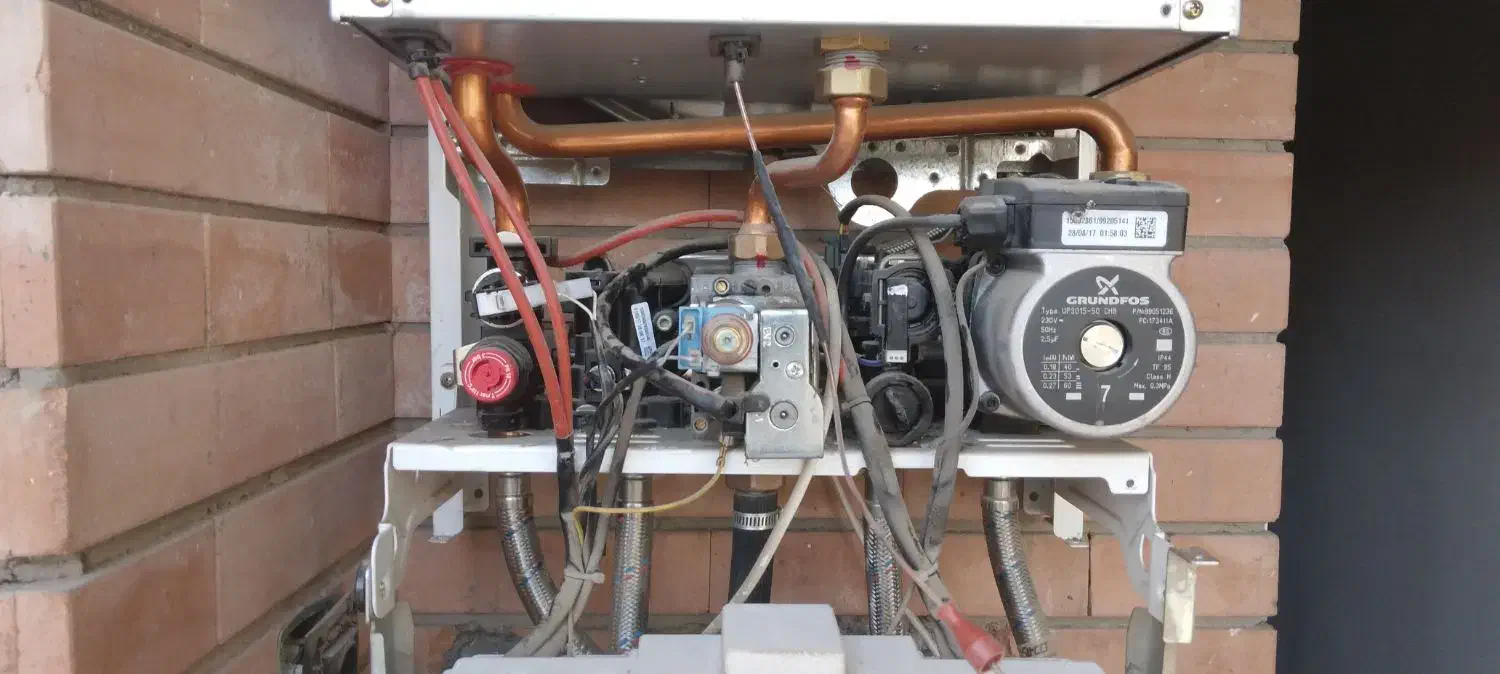 سرویسکار پکیج و تعمیر آبگرمکن بخاری کل در مشهد|خدمات پیشه و مهارت|مشهد, ابوذر|دیوار