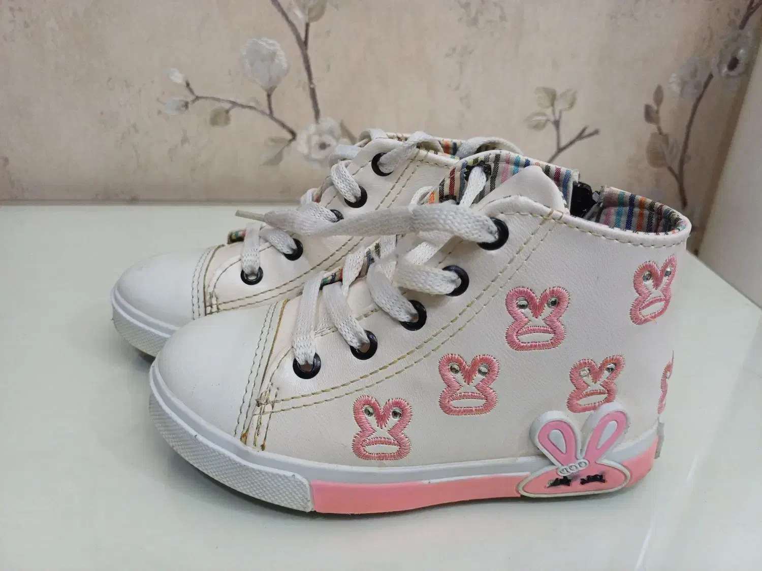 ۴جفت کفش دخترونه درحدنو|کفش و لباس بچه|شوشتر, |دیوار