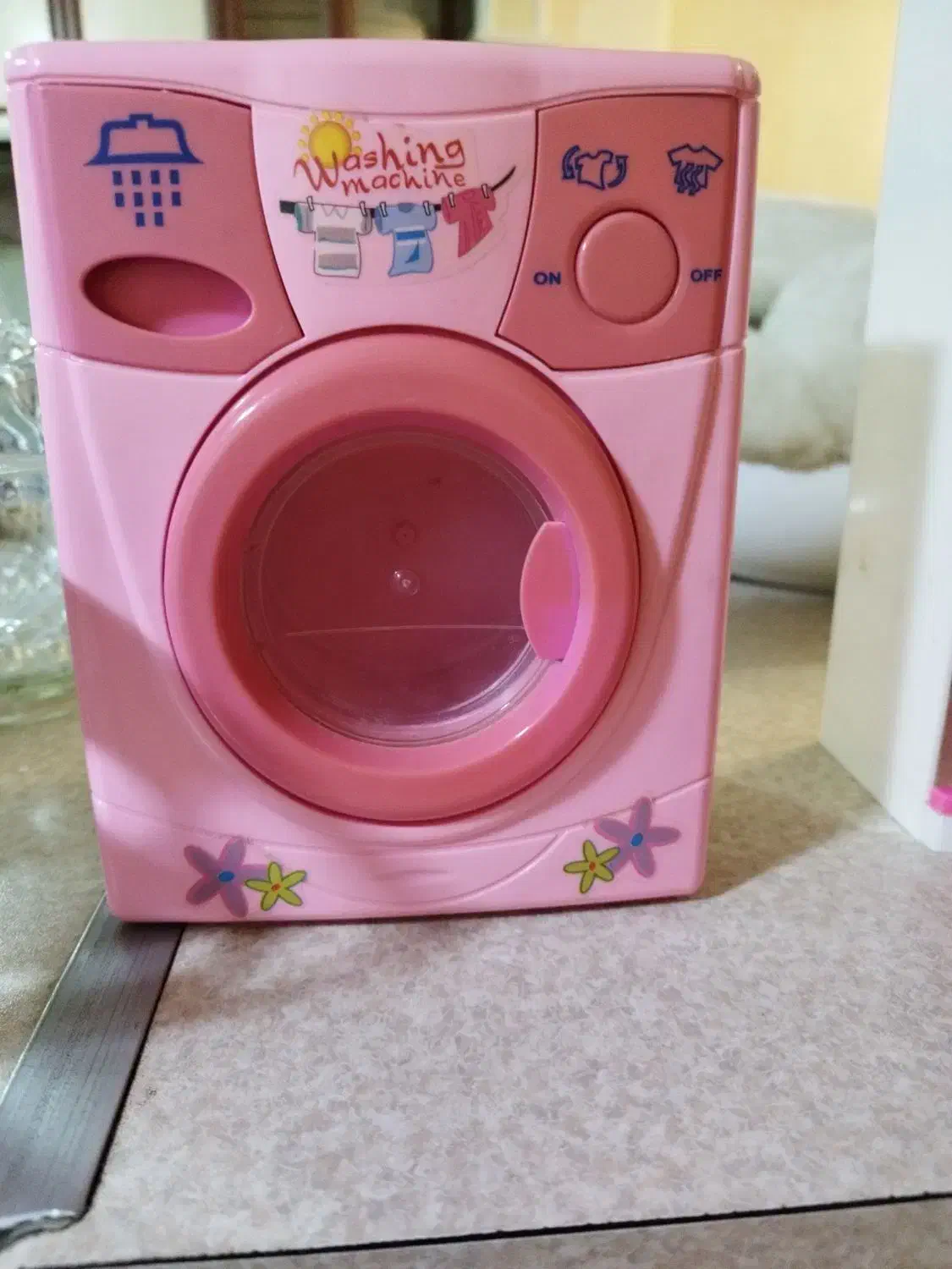 اسباب بازی|اسباب‌بازی بچه|تبریز, |دیوار