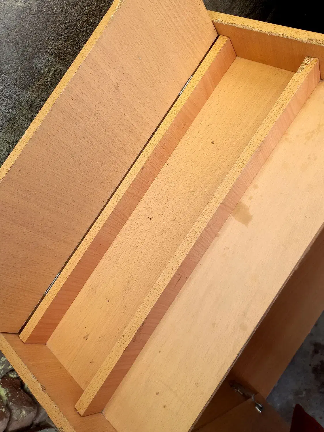 جاکفشی|جاکفشی، کمد، دراور|مراغه, |دیوار