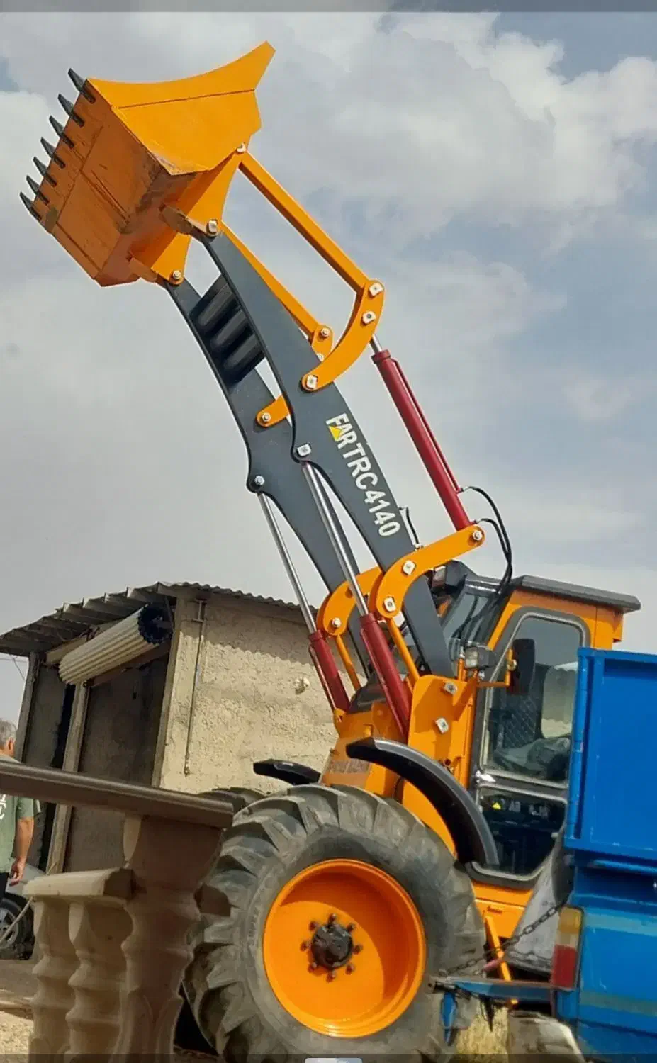 لودر فاریاب ماشین|ماشینآلات صنعتی|قیدار, |دیوار