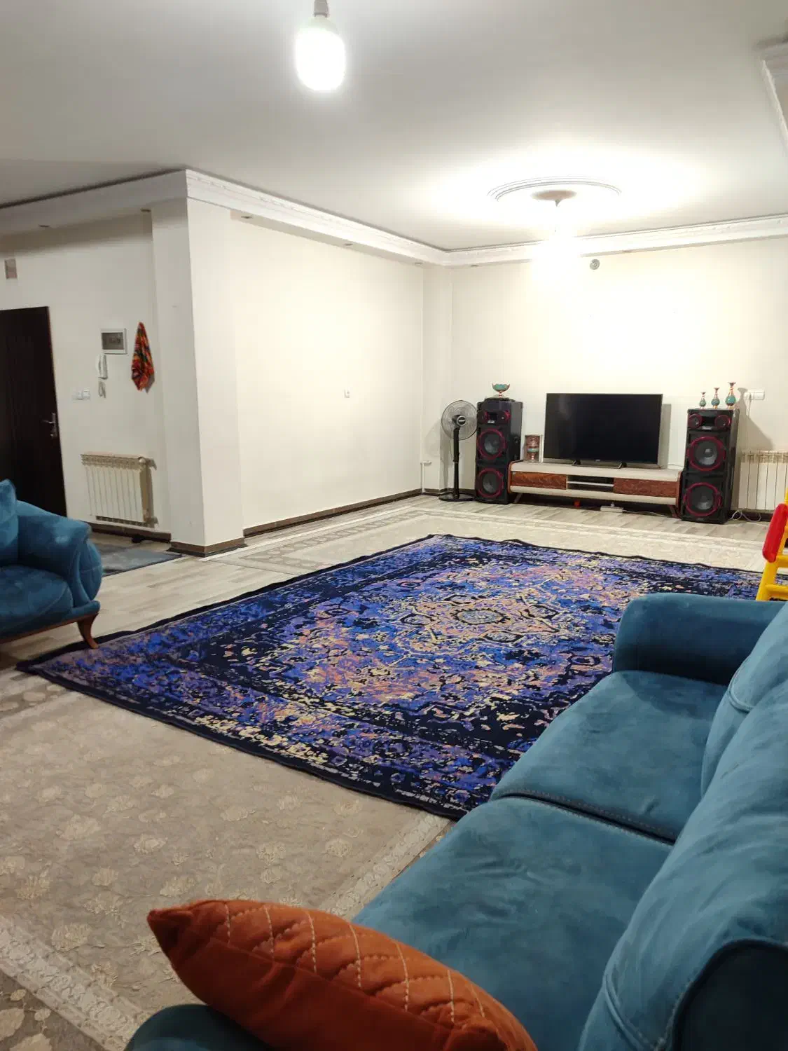 فدک/110 متر/2خواب/تک واحدی/مجتمع کلا 3 واحد|فروش آپارتمان|شاهین‌شهر, فدک|دیوار