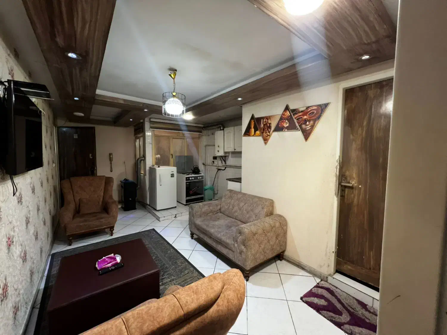 ساختمان ۹ واحدی مستغلات ۸۲۰ متری دسترسی عالی|اجارهٔ آپارتمان|تهران, حبیب الله|دیوار