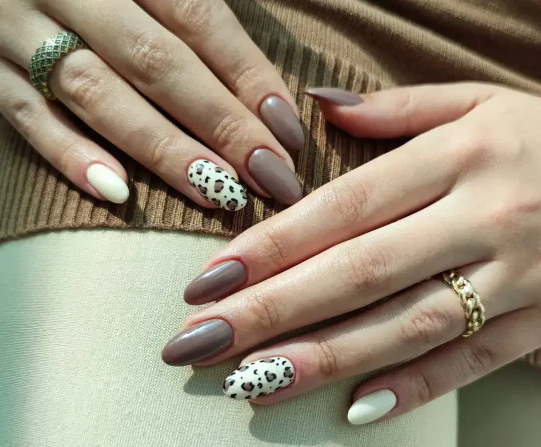 کاشت ناخن 279 ...|خدمات آرایشگری و زیبایی|محمدیه-قزوین, |دیوار