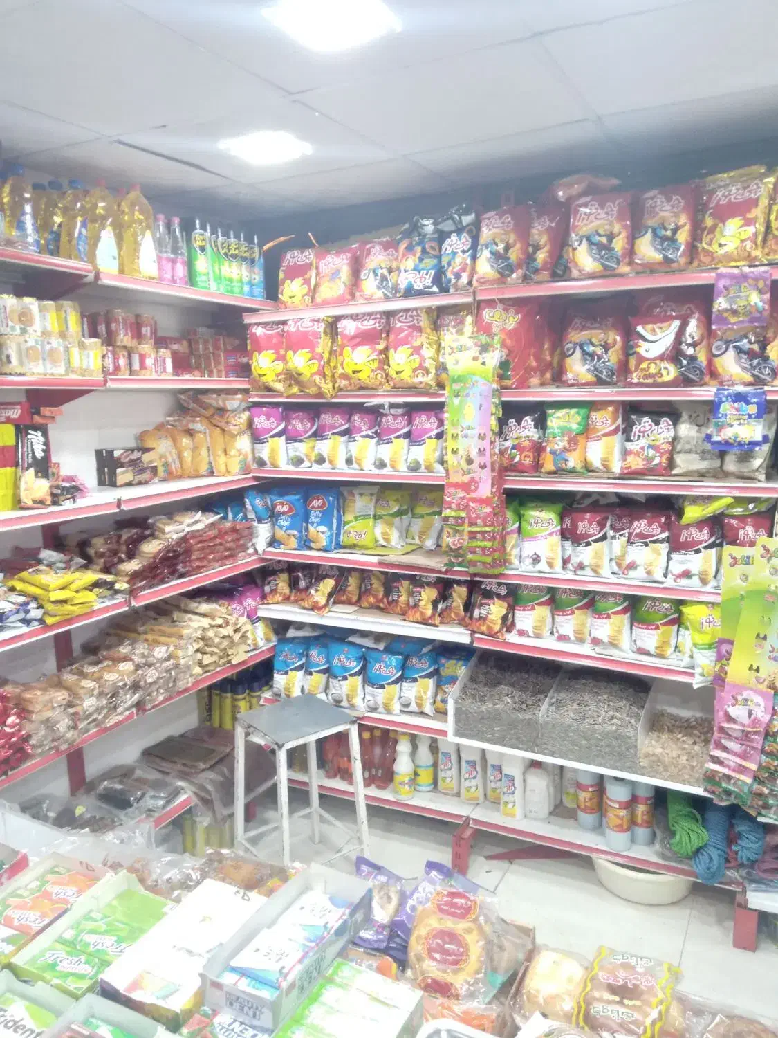 نیروی ساده|استخدام خدمات فروشگاه و رستوران|ساوه, |دیوار