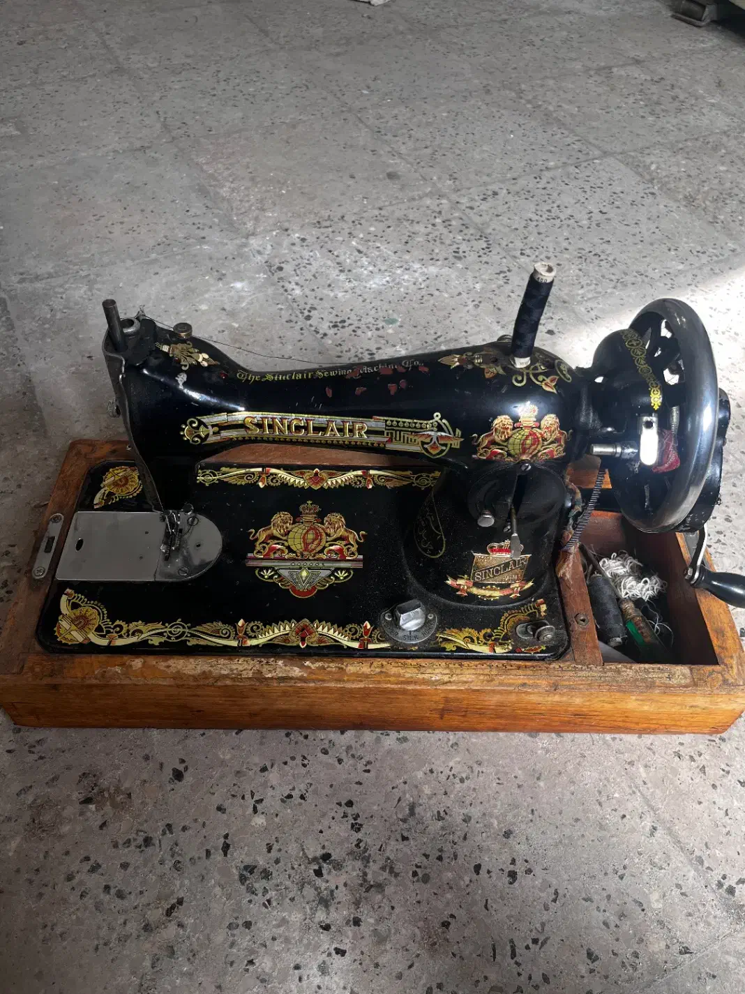 چرخ خیاطی|چرخ خیاطی و ریسندگی|سمنان, |دیوار