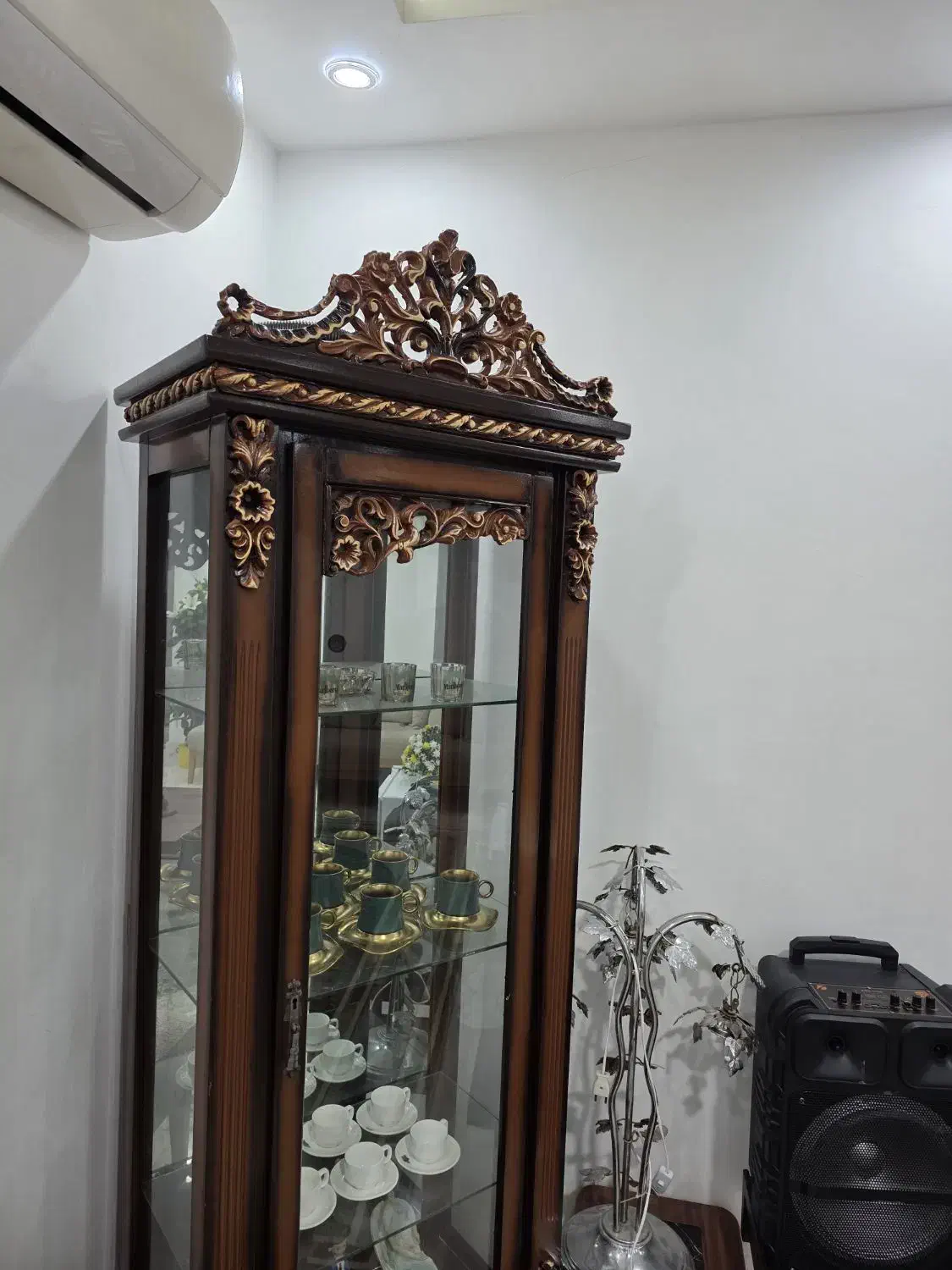 ساعت و ویترین|بوفه، ویترین، کنسول|بندر کنگان, |دیوار