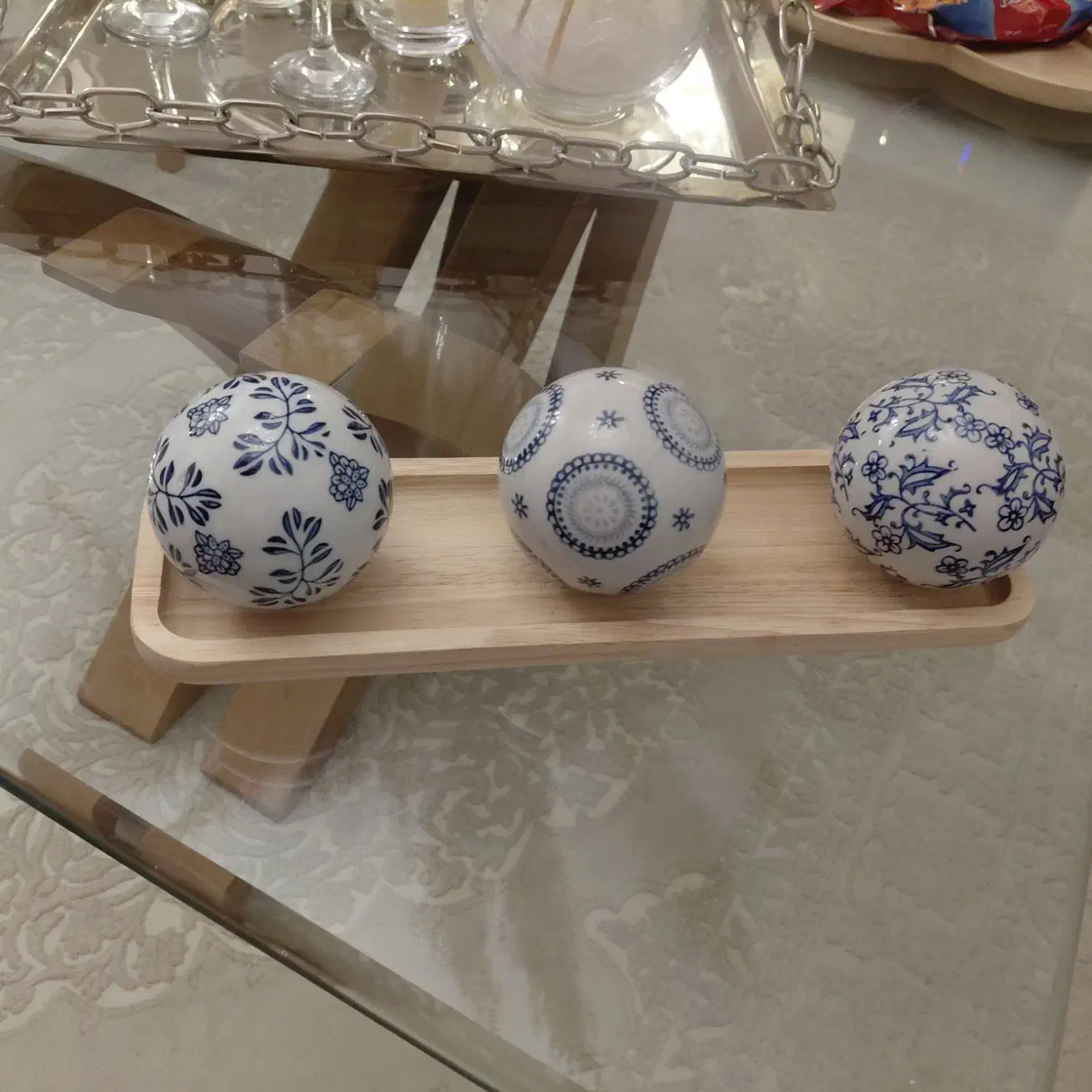 همه اجناس چینی  کار ساخت  کشور چین هستن|صنایع دستی و سایر لوازم تزئینی|قزوین, |دیوار