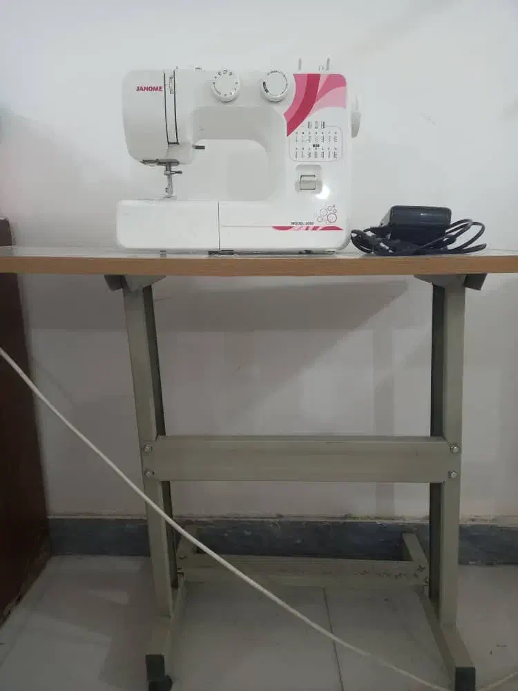 چرخ خیاطی مدل ژانومه|چرخ خیاطی و ریسندگی|بندر ماهشهر, |دیوار