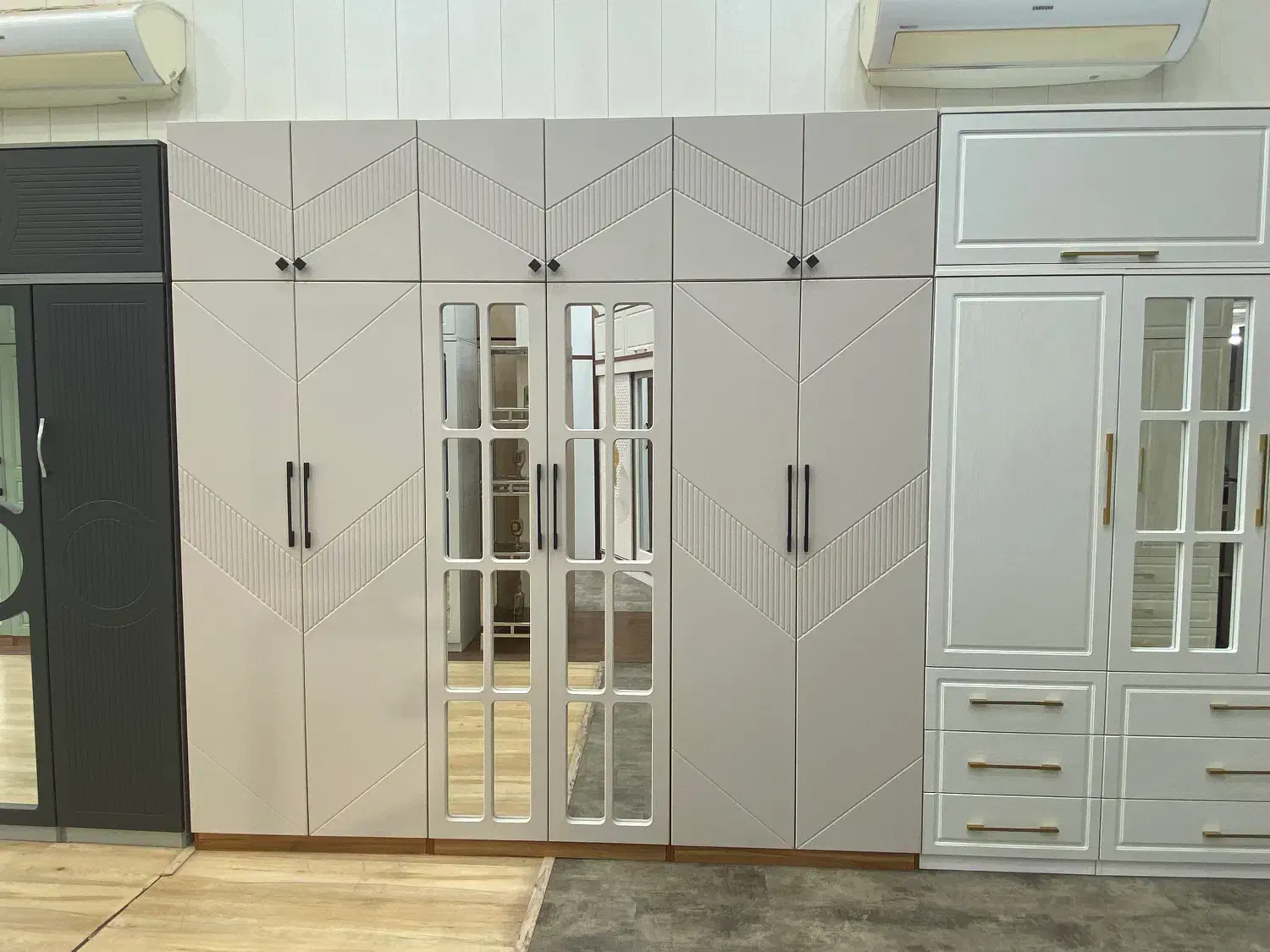 کمد دیواری عرض ۲۴۰ ممبران|جاکفشی، کمد، دراور|تهران, اوقاف|دیوار