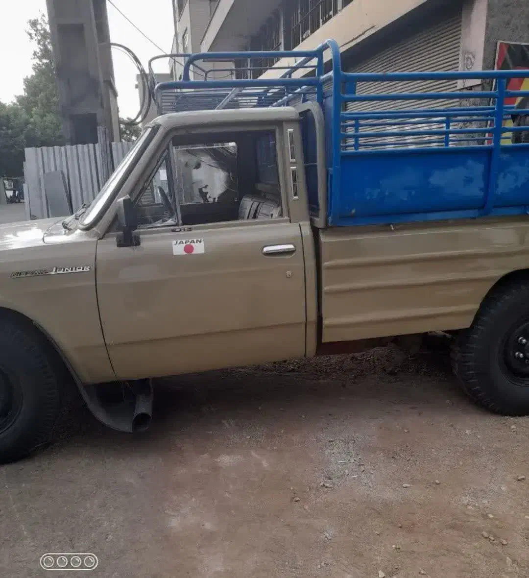 نیسان|خودرو سواری و وانت|کرج, میدان میوه و تره بار مرکزی|دیوار