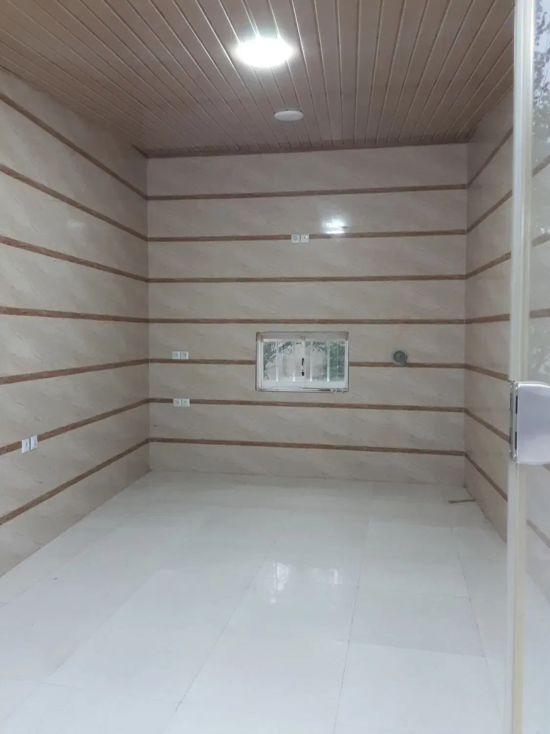 رهن و اجاره دوباب مغازه با هم|اجارهٔ مغازه و غرفه|رشت, حومه رشت|دیوار