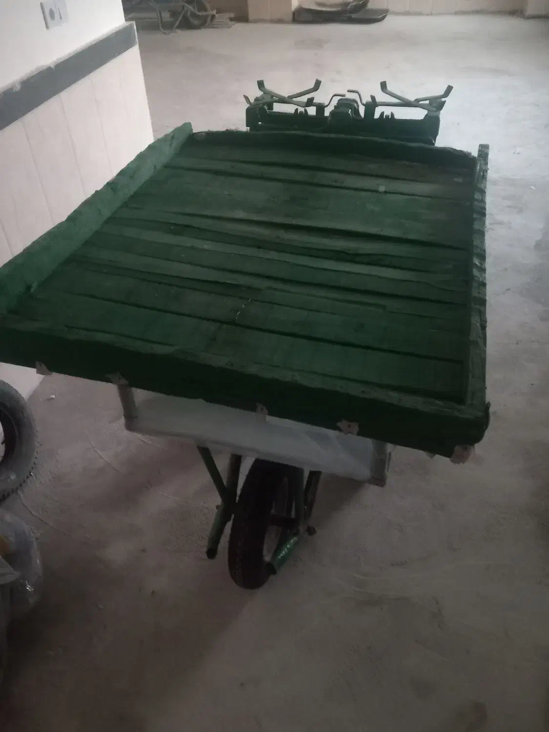 فرغون|خدمات باغبانی و درختکاری|دهگلان, |دیوار