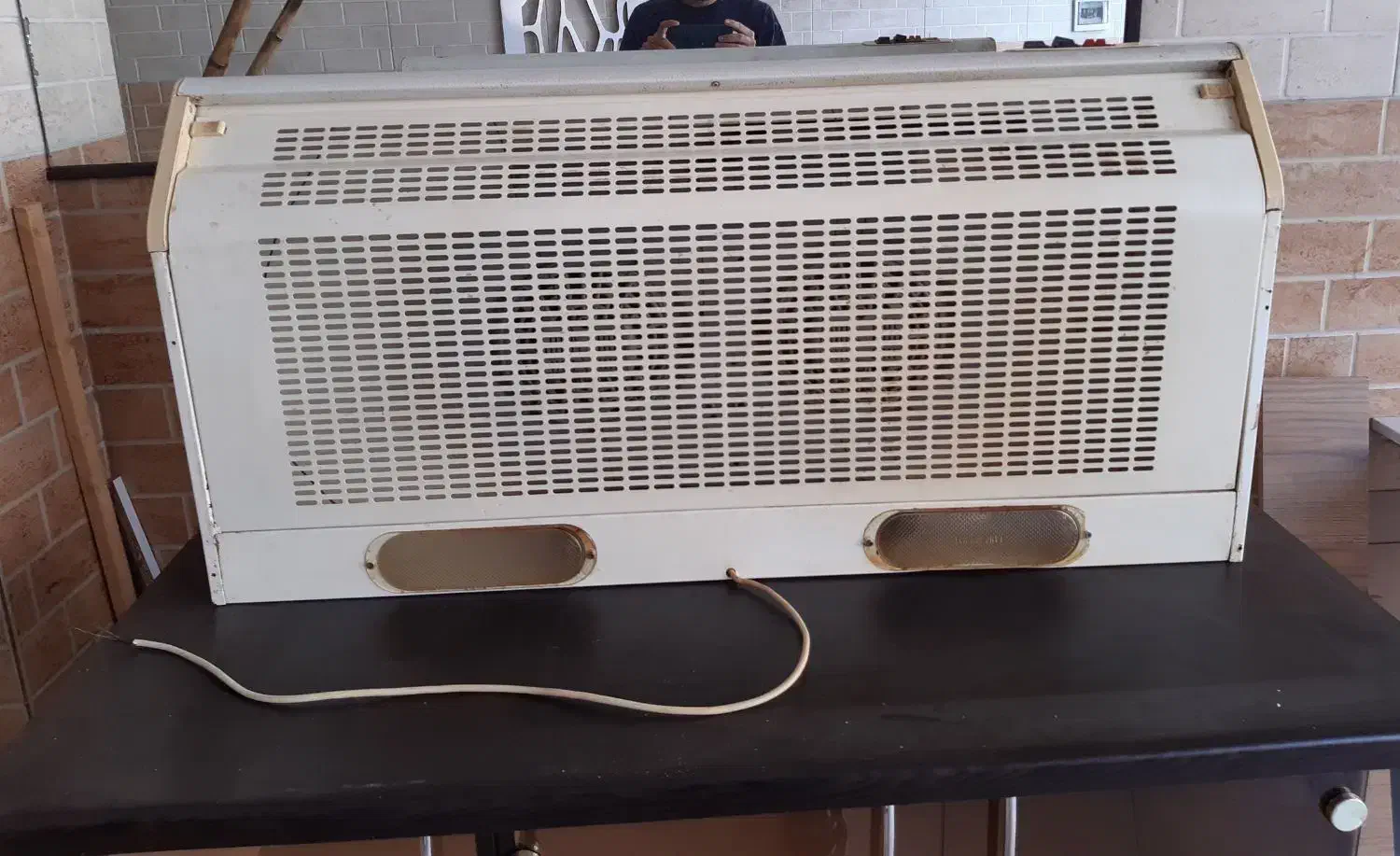 هود|هود|لنگرود, |دیوار