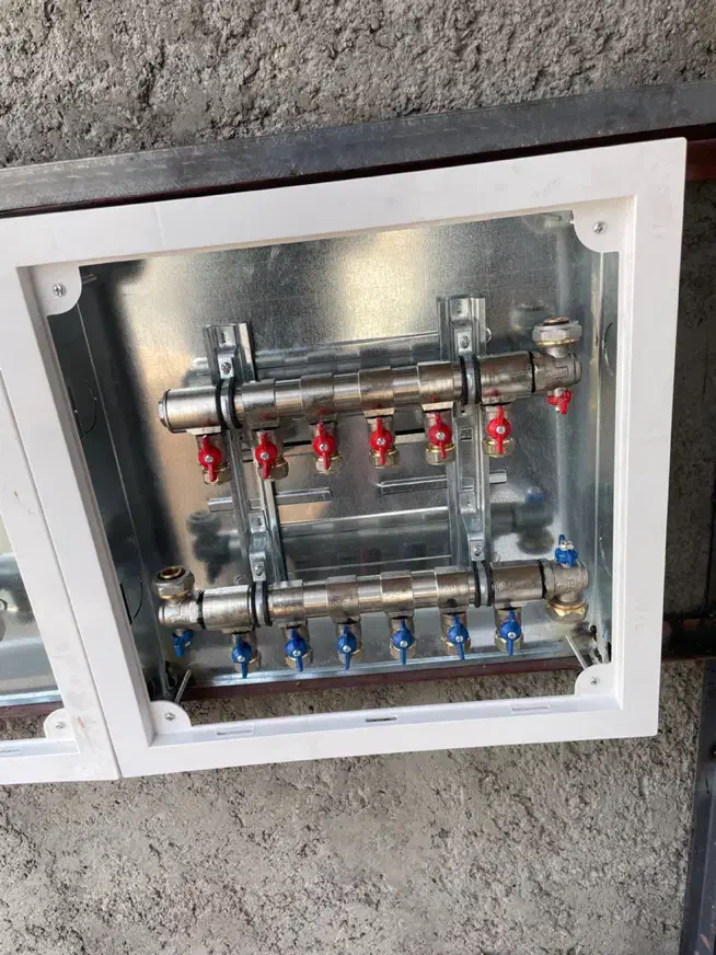 نصب توالت فرنگی پمپ آب لوله کشی|خدمات پیشه و مهارت|کرمان, |دیوار